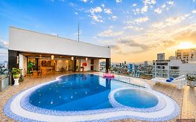 Merry Land Hotel Da Nang