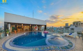Merry Land Hotel Da Nang